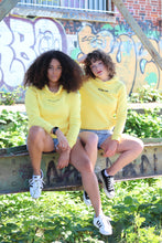 Lade das Bild in den Galerie-Viewer, Hoodie femme "Foda-se" Yellow