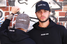 Lade das Bild in den Galerie-Viewer, Casquette "Foda-se" Noire